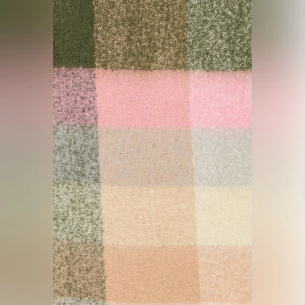 MODENA Colorblock Bouclé Scarf